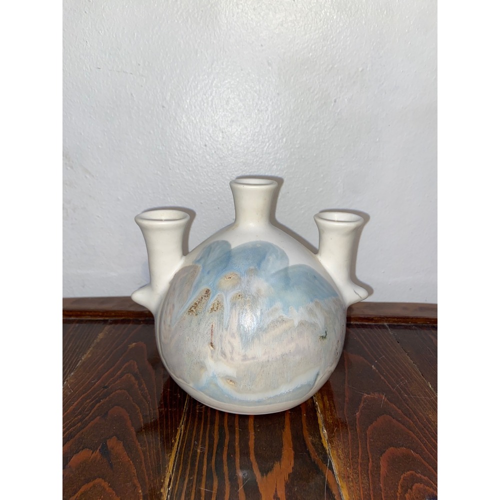 Signed Studio Pottery‎ Triple Spout Bud Vase White Blue Abstract Glaze KS Artist